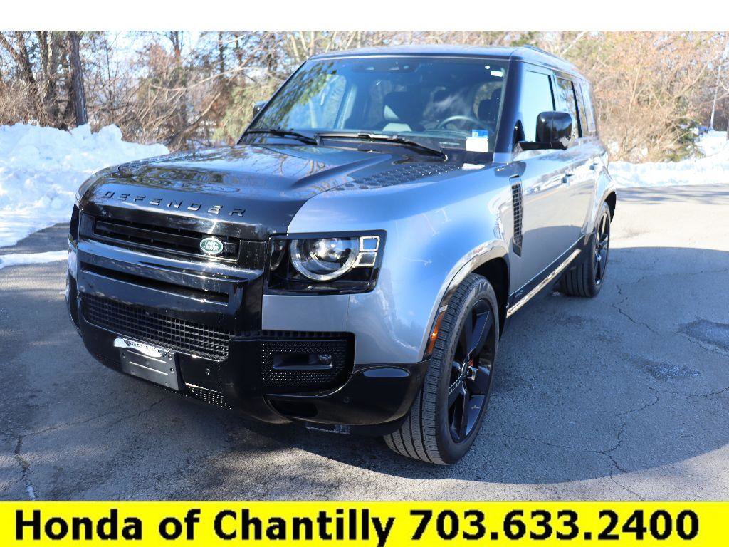 Used 2024 Land Rover Defender 110 X image 3