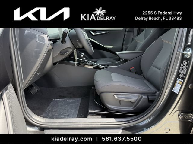 New 2026 Kia Niro LX FWD image 17