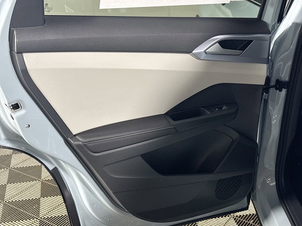 New 2026 Volkswagen Taos SE AWD/4WD image 19