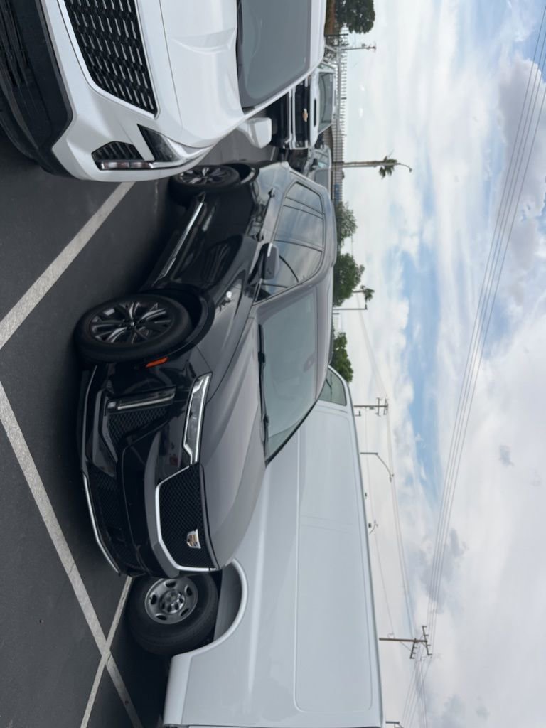 Used 2020 Cadillac XT6 Sport w/ Platinum Package image 2