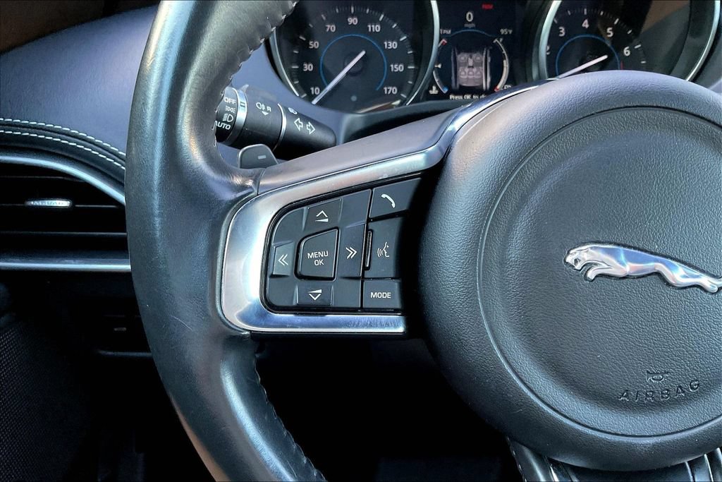 Used 2017 Jaguar XE R-Sport AWD/4WD image 10