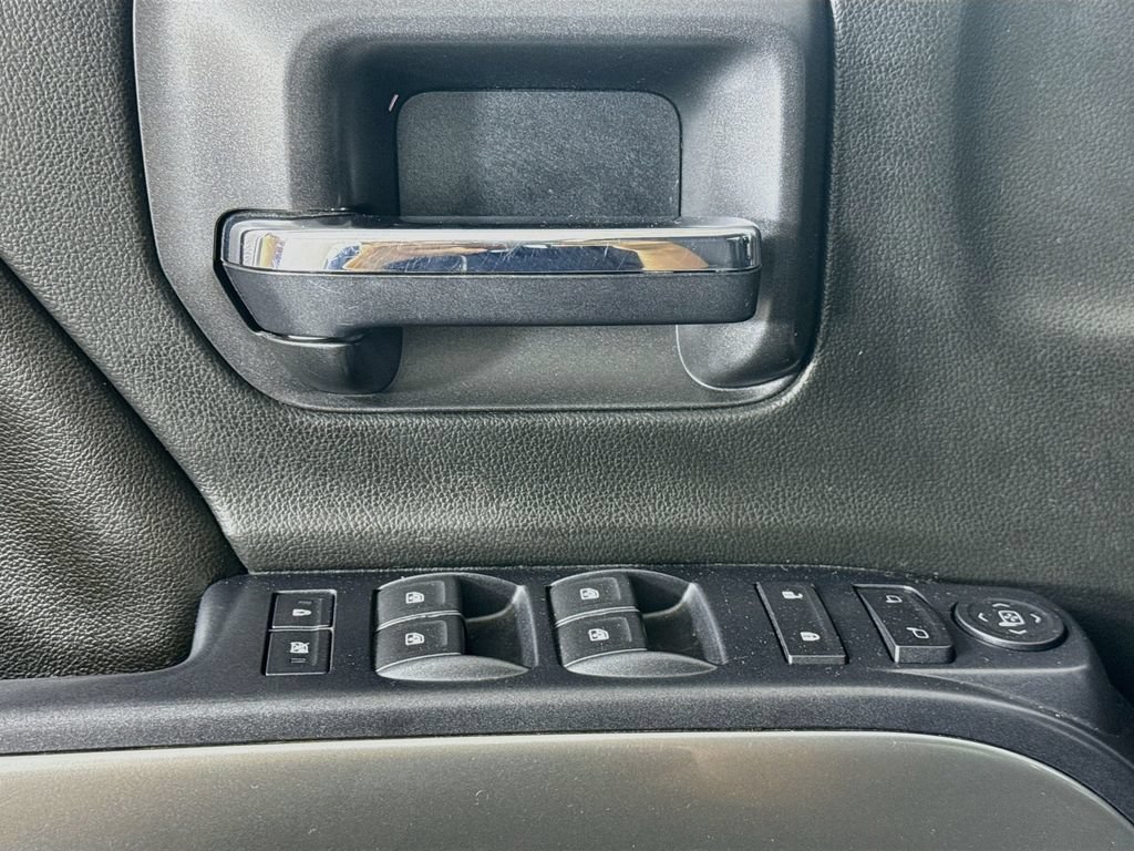 Used 2017 Chevrolet Silverado 1500 LT w/ All Star Edition AWD/4WD image 20