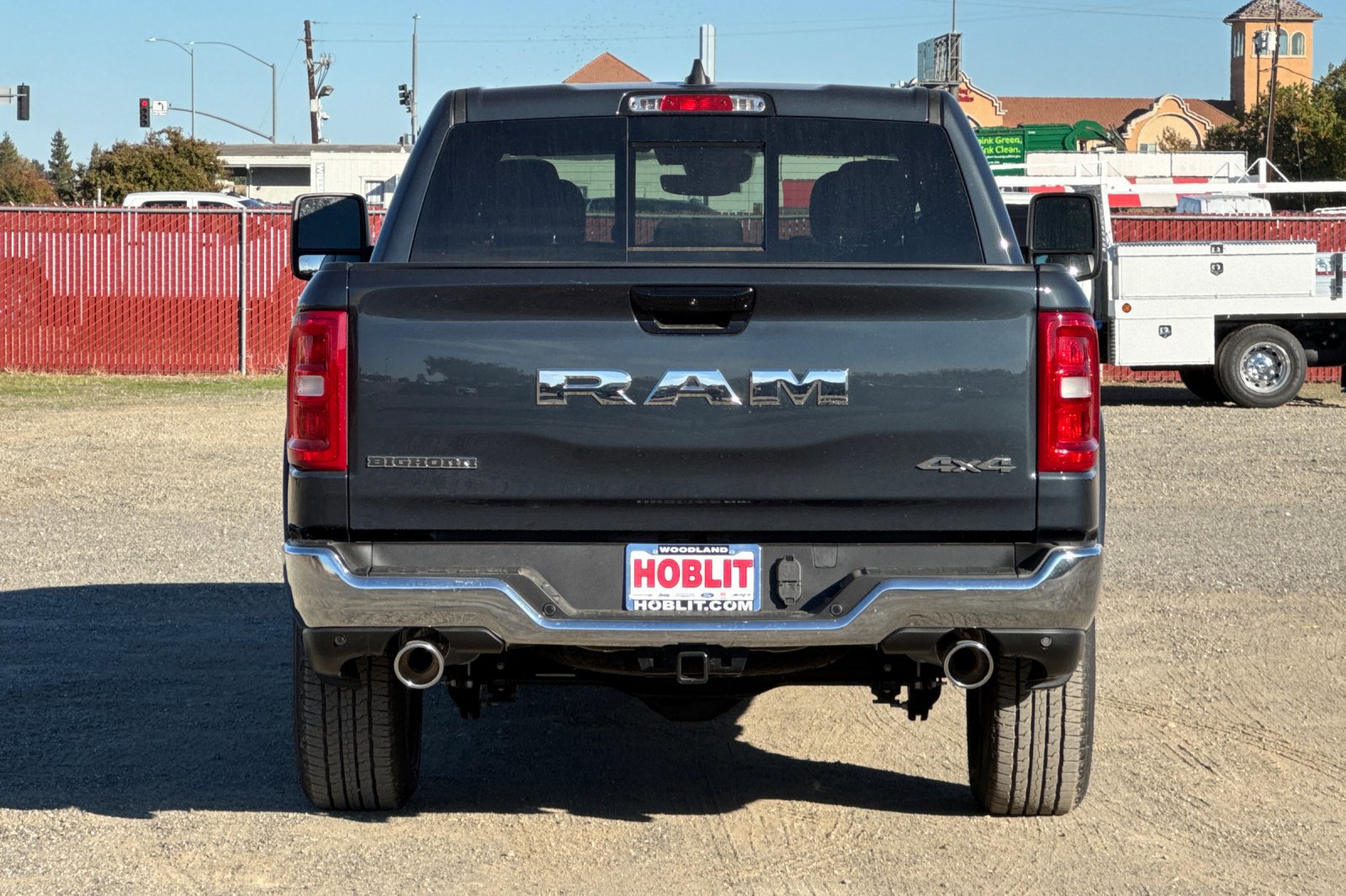 New 2026 RAM 1500 4x4 Crew Cab image 4