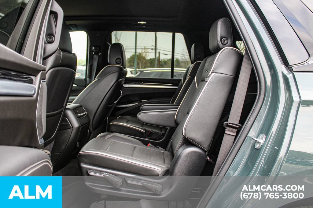 Used 2025 Cadillac Escalade Sport w/ LPO, ONYX Package AWD/4WD image 17