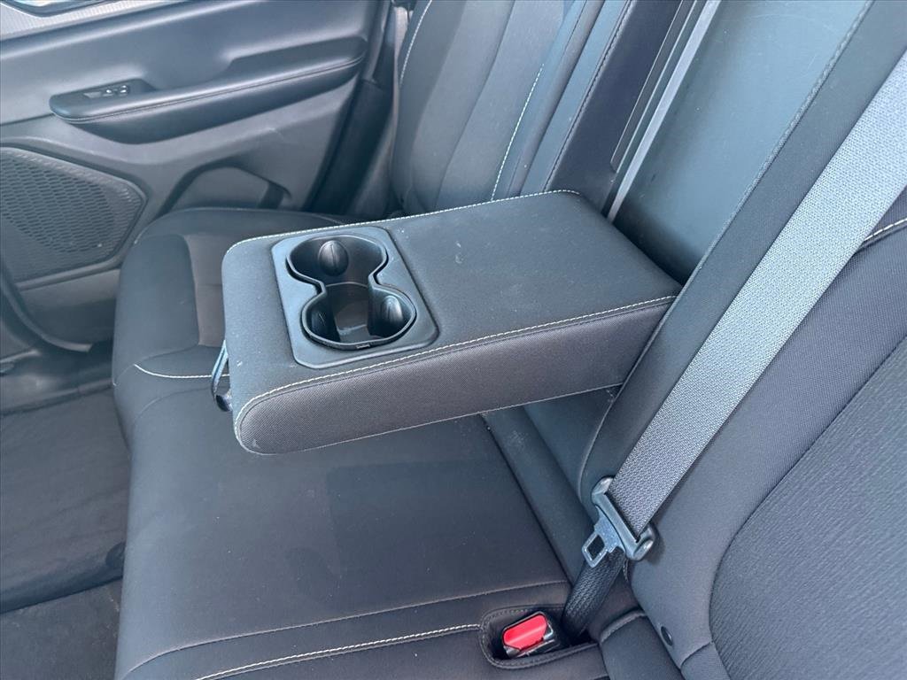 Used 2024 Jeep Grand Cherokee Laredo image 9