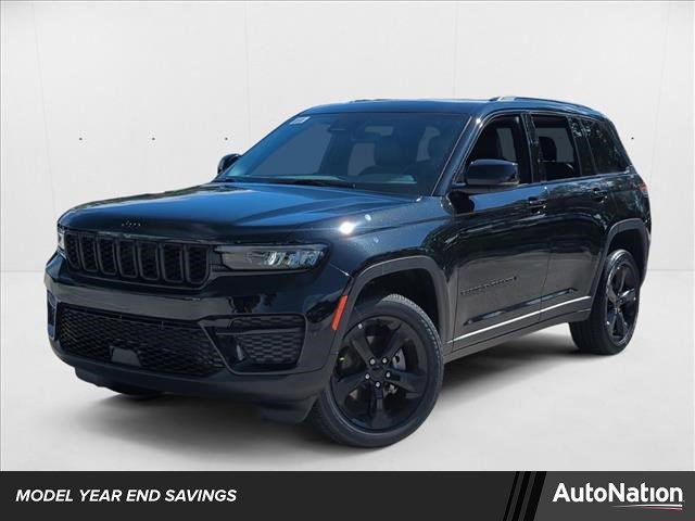 New 2025 Jeep Grand Cherokee Altitude image 1