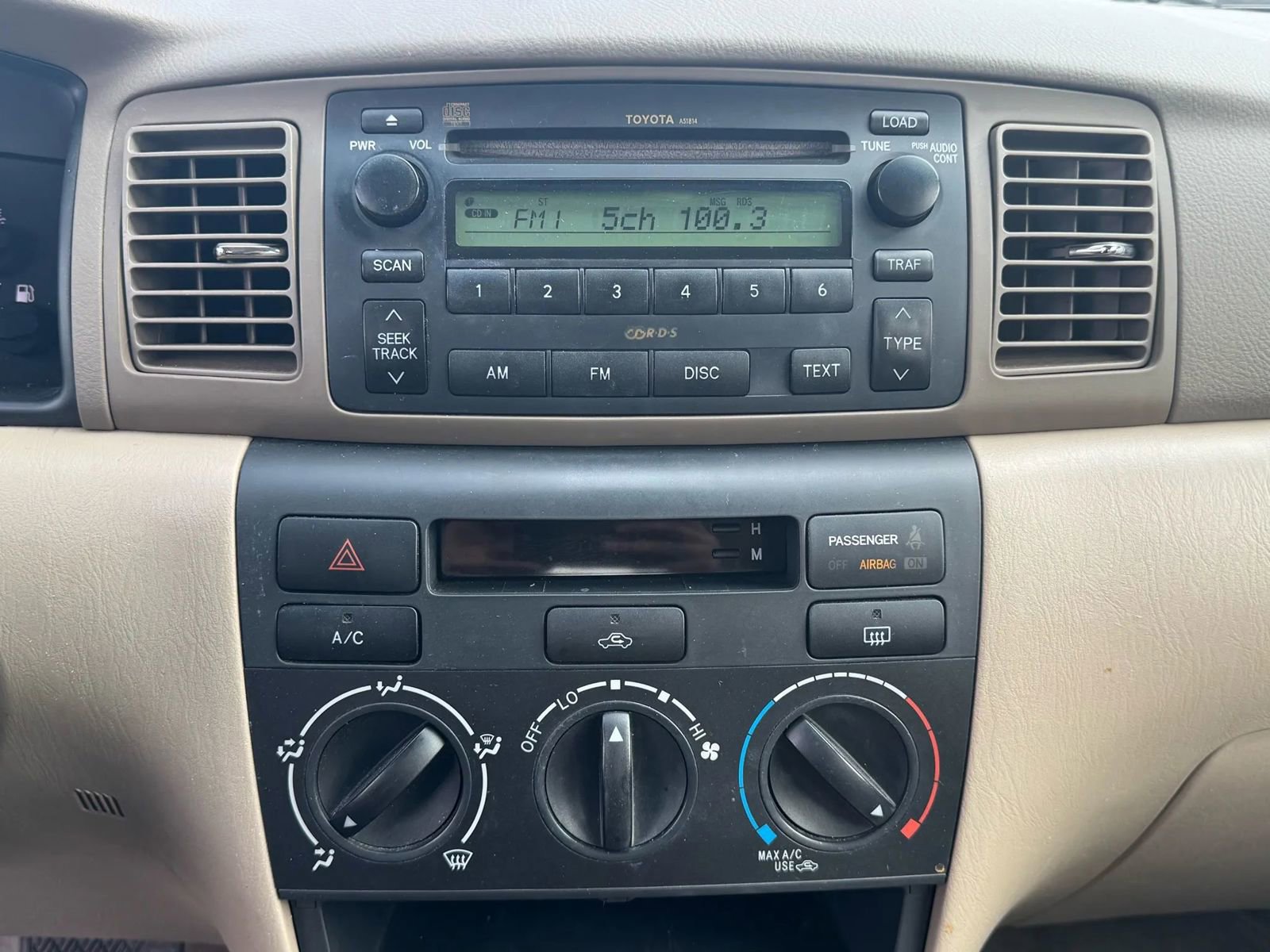 Used 2005 Toyota Corolla LE image 12