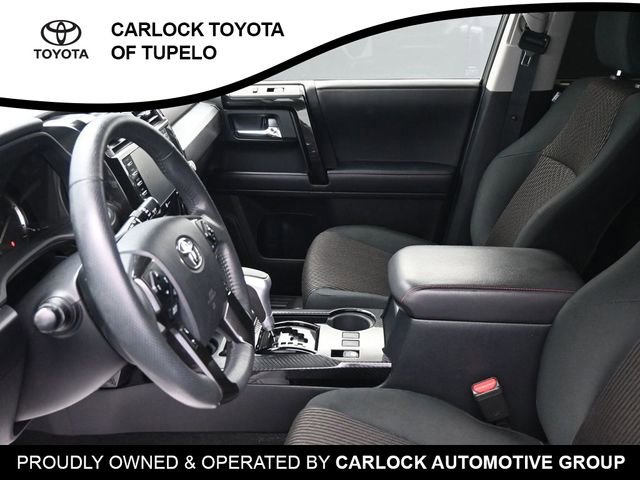 Used 2020 Toyota 4Runner TRD Off-Road AWD/4WD image 11