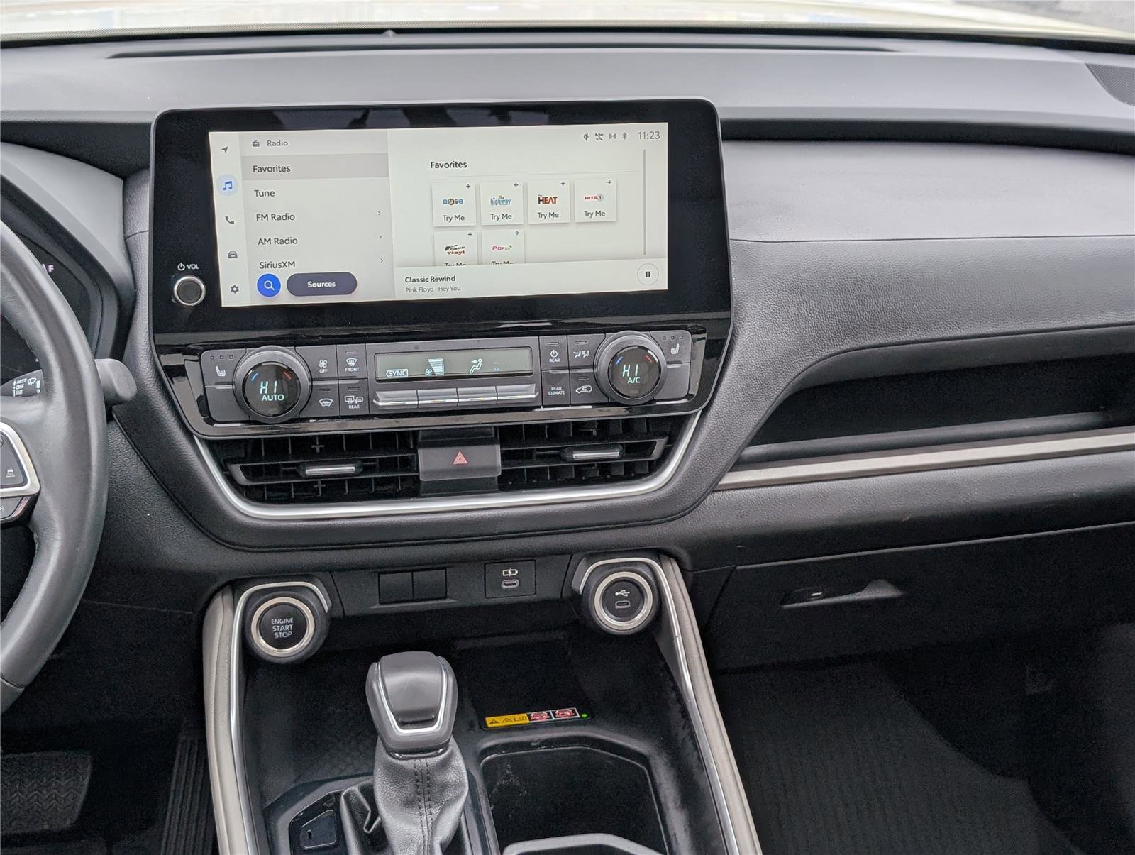 Used 2024 Toyota Grand Highlander XLE image 19