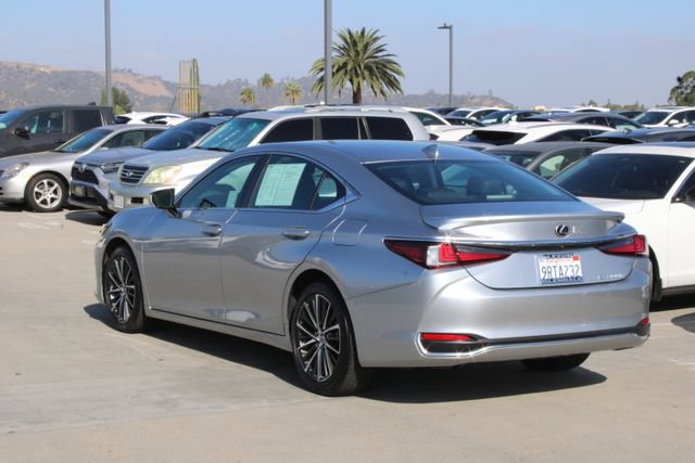 Certified 2025 Lexus ES 300h w/ Premium Package FWD image 19