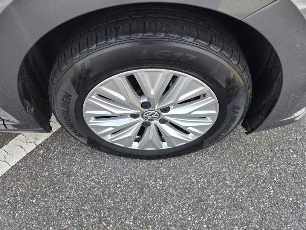 Used 2020 Volkswagen Jetta S w/ Driver Assistance Package FWD image 10