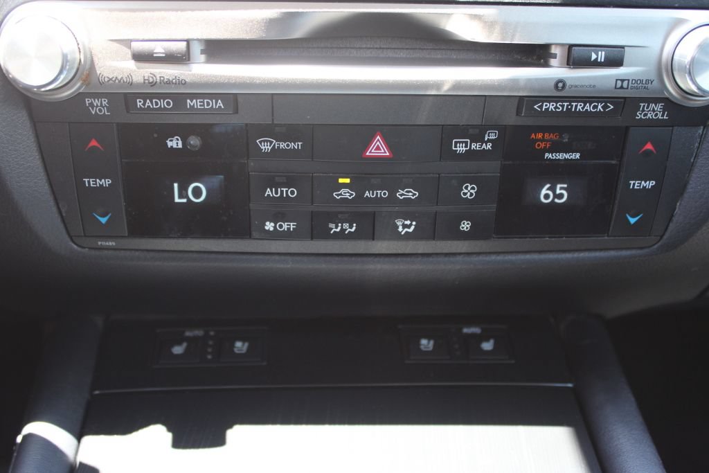 Used 2017 Lexus GS 200t w/ Premium Package RWD image 17
