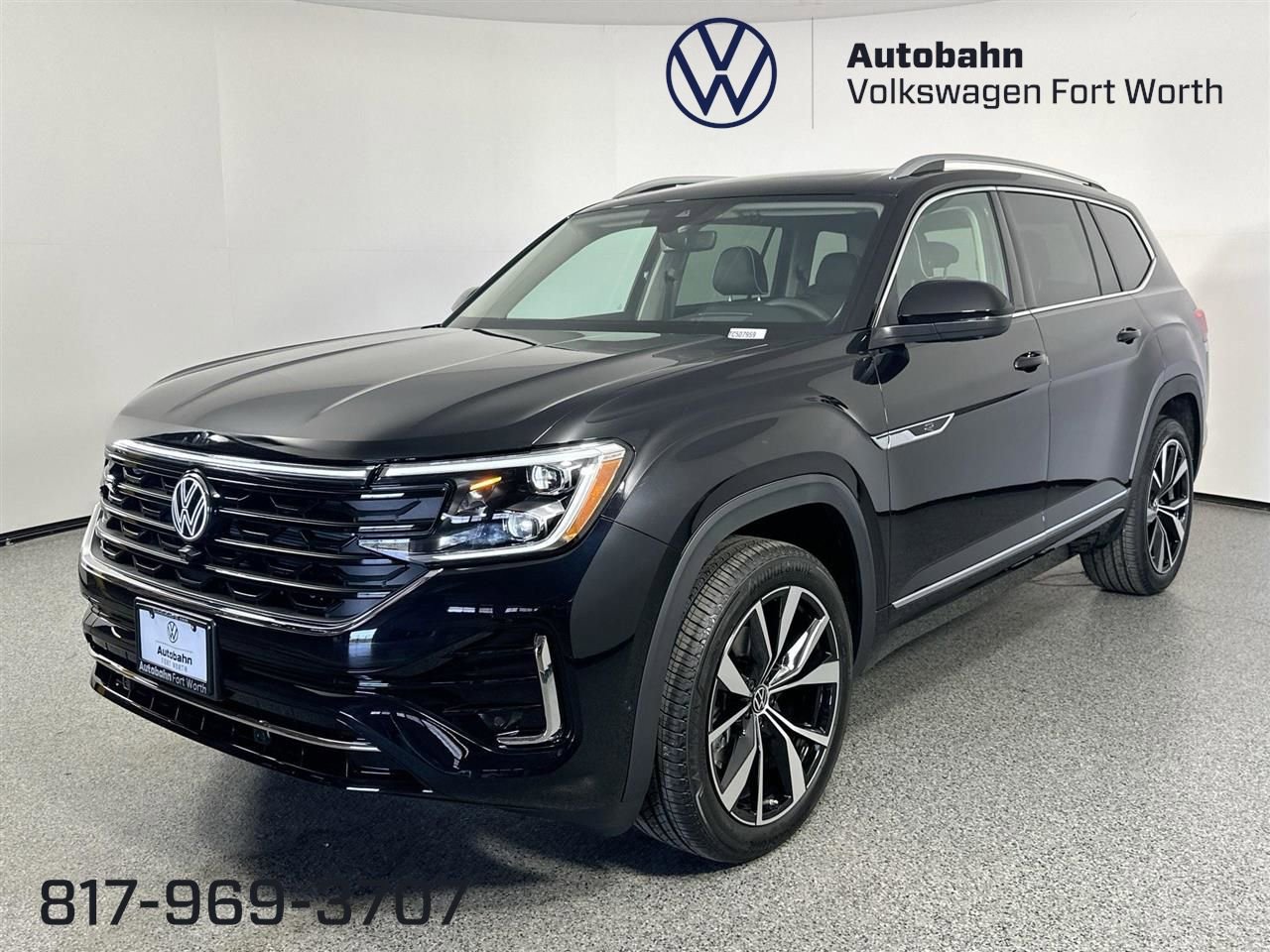 New 2026 Volkswagen Atlas SEL Premium R-Line image 1
