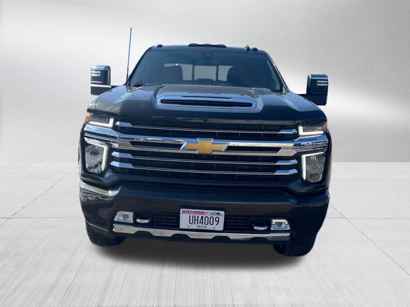 Used 2022 Chevrolet Silverado 2500 High Country w/ Safety Package II image 6