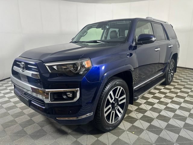 Used 2023 Toyota 4Runner Limited AWD/4WD image 3