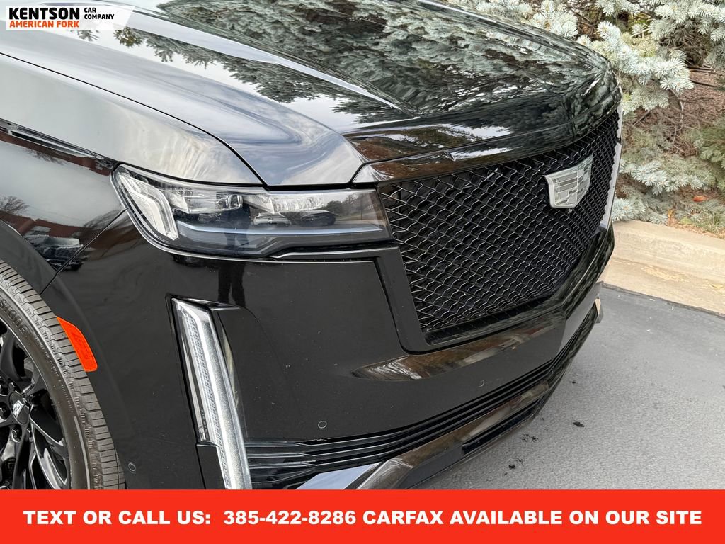 Used 2024 Cadillac Escalade Sport Platinum w/ LPO, ONYX Package image 15