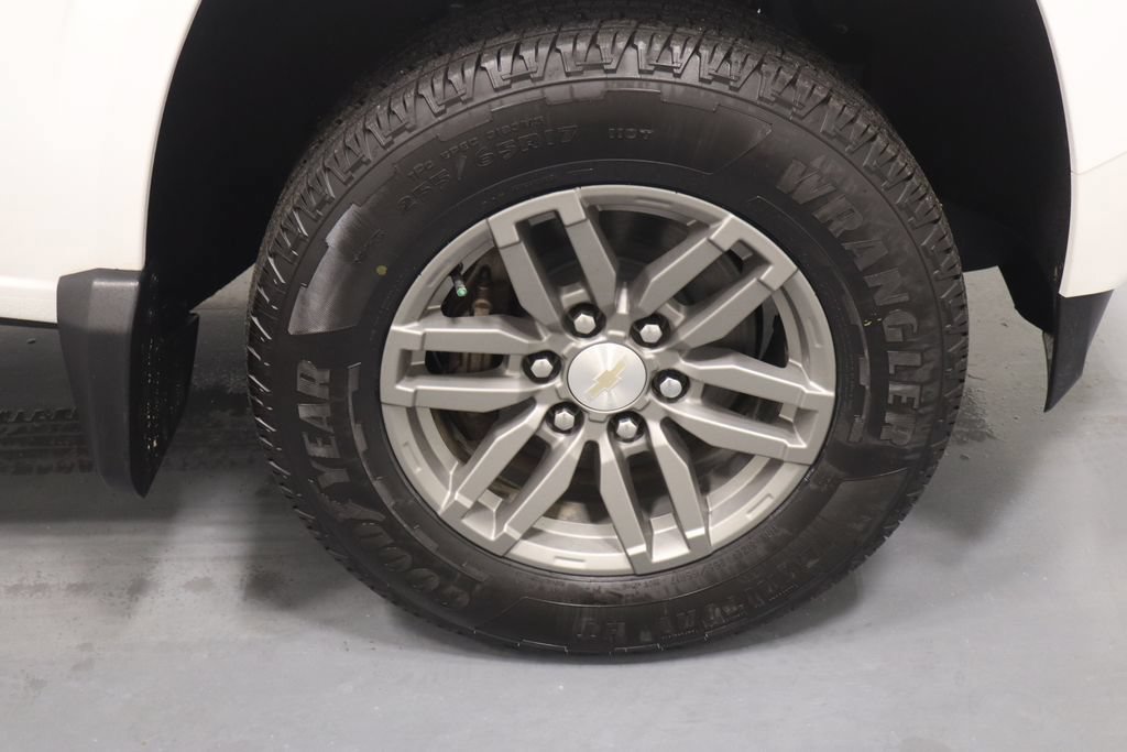 Used 2023 Chevrolet Colorado LT w/ LT Convenience Package II AWD/4WD image 28