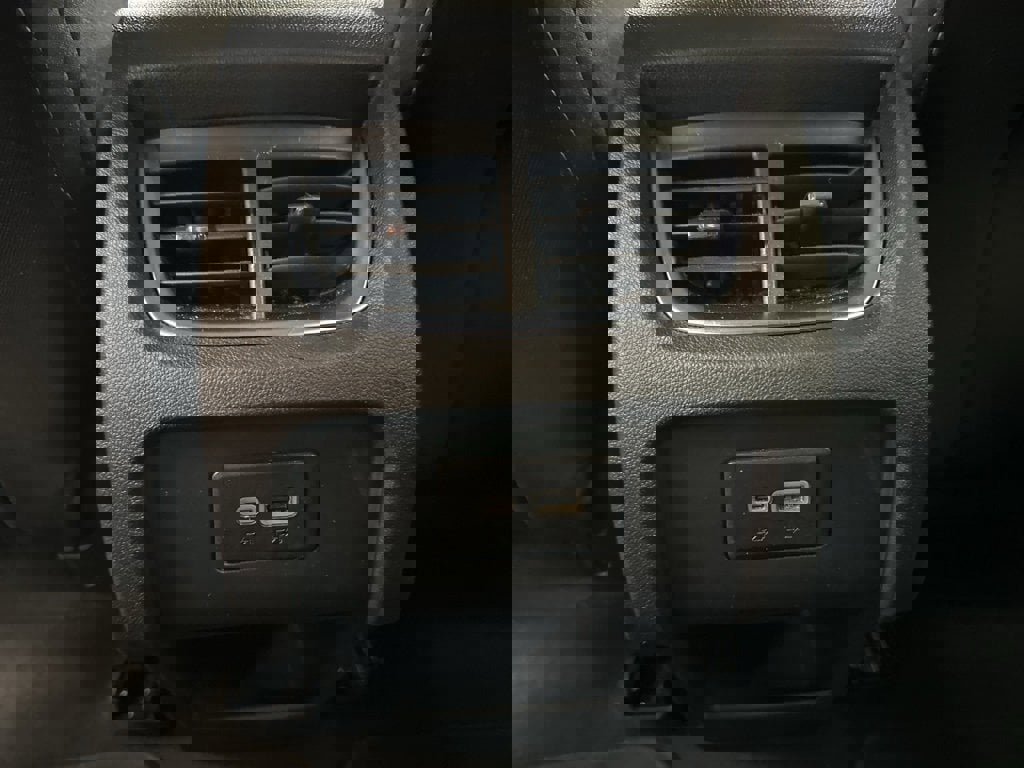 Certified 2025 Chevrolet Blazer LT image 19