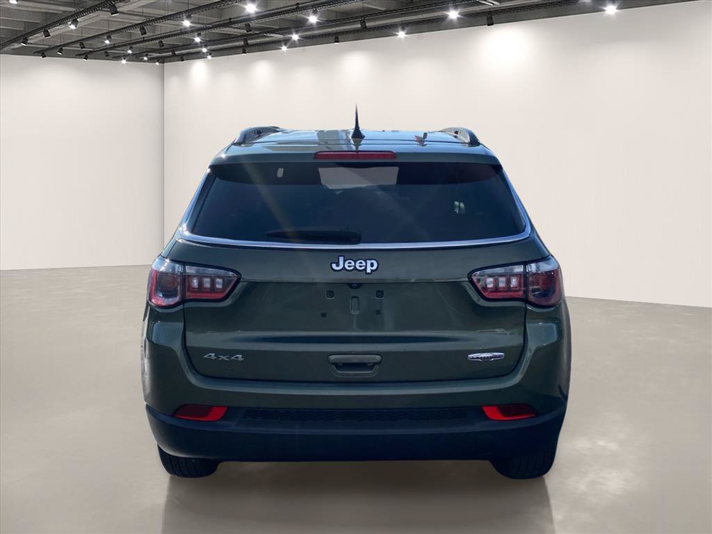 Used 2021 Jeep Compass Latitude w/ Convenience Group AWD/4WD image 6