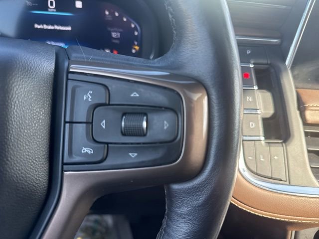 Used 2022 Chevrolet Suburban High Country image 41