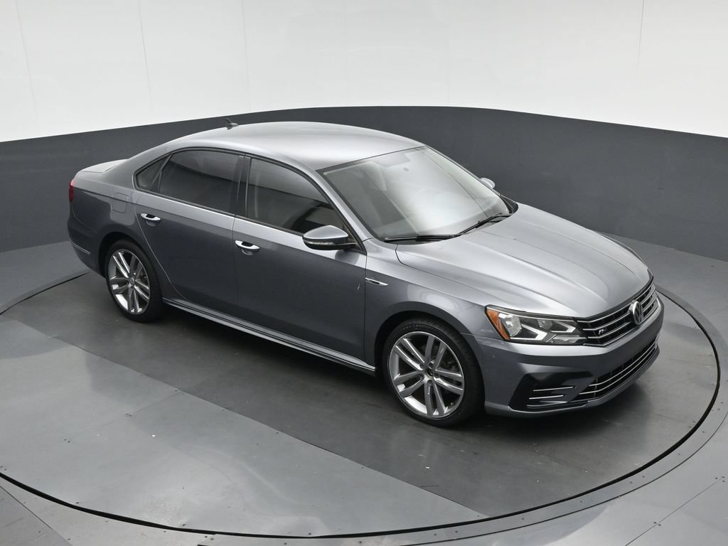 Used 2018 Volkswagen Passat 2.0T R-Line FWD image 53