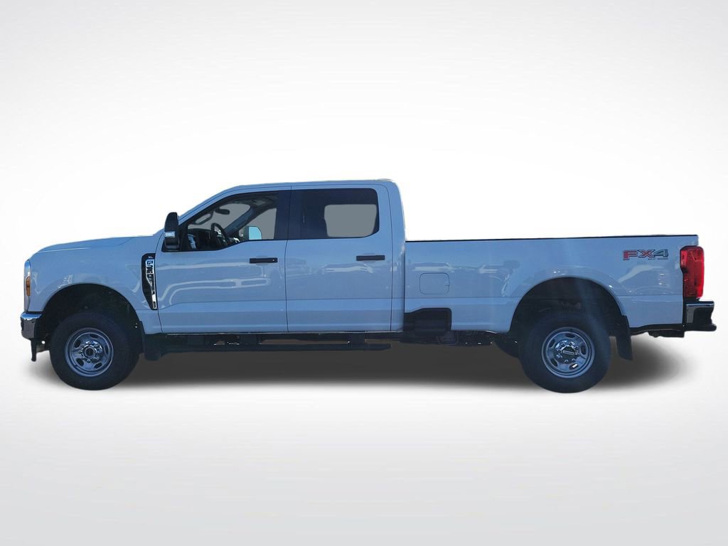 New 2026 Ford F250 XL w/ FX4 Off-Road Package image 10