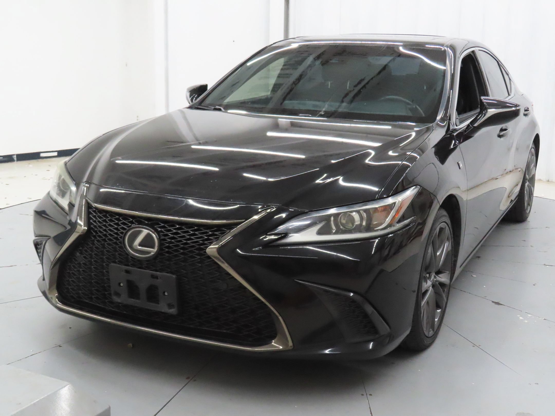 Used 2019 Lexus ES 350 F Sport w/ Accessory Package 2 FWD image 8