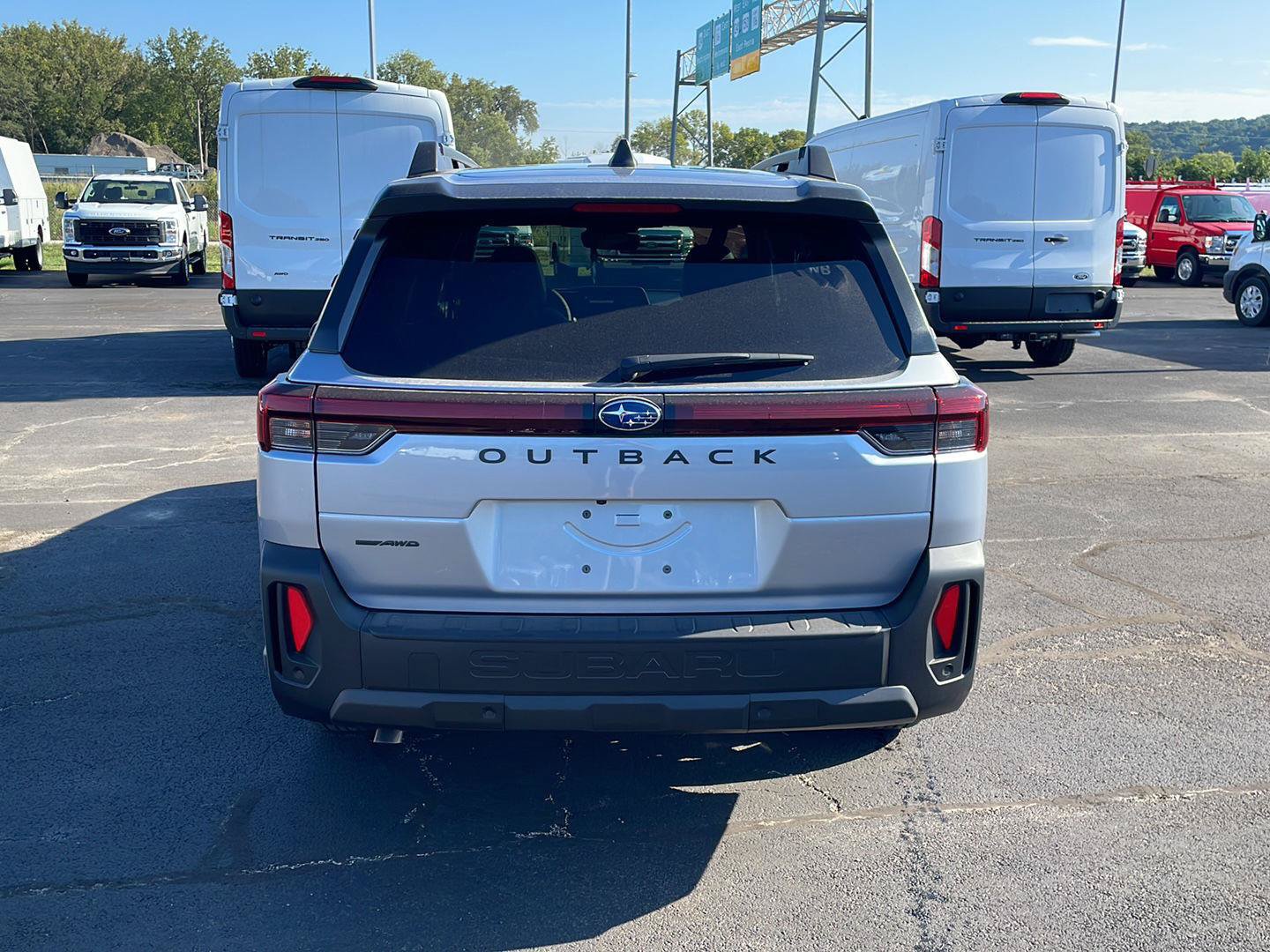 New 2026 Subaru Outback Limited AWD/4WD image 4