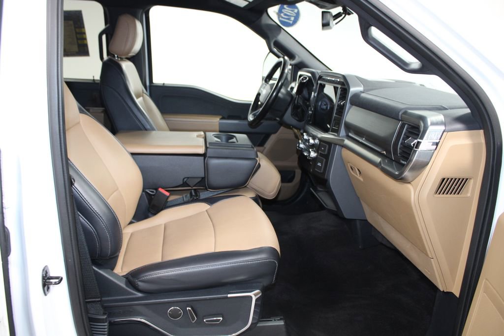 Used 2021 Ford F150 Lariat w/ Trailer Tow Package AWD/4WD image 29