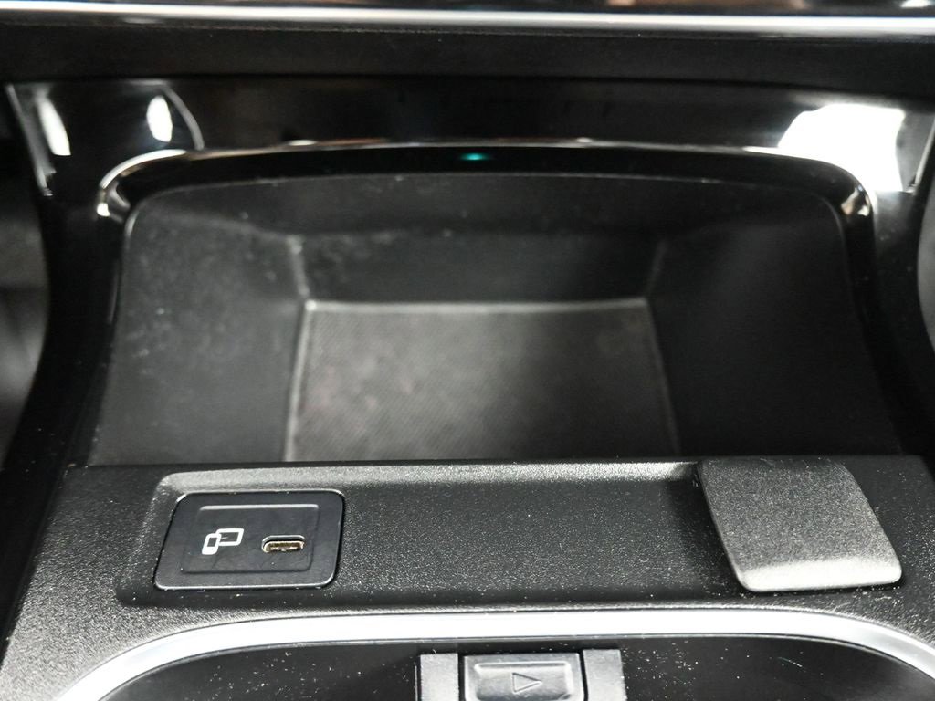 Used 2020 Mercedes-Benz CLA 250 4MATIC image 27