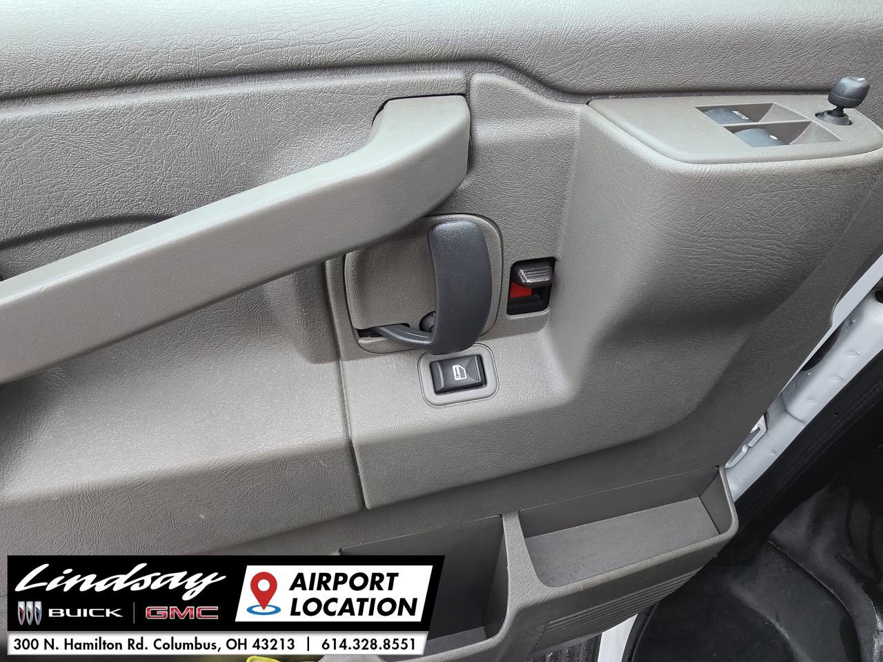 Used 2023 Chevrolet Express 3500 LS image 20