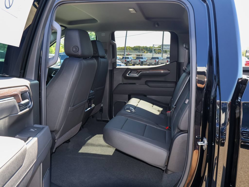 New 2026 GMC Sierra 1500 SLT w/ SLT Premium Package AWD/4WD image 10