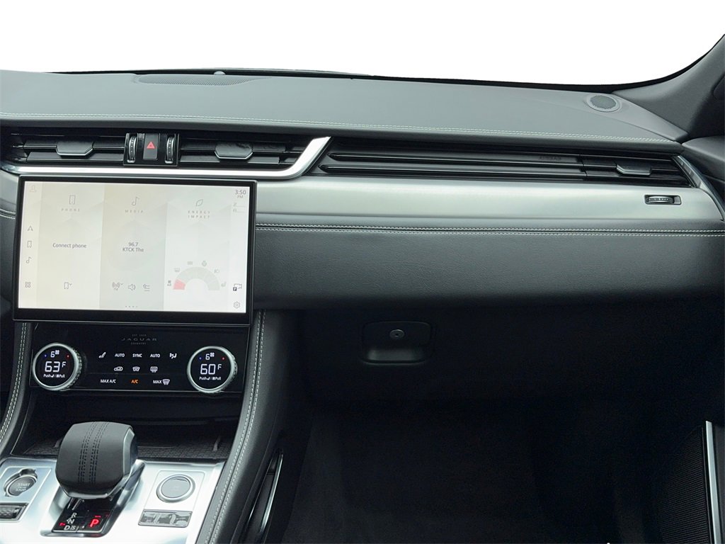 Used 2024 Jaguar F-PACE R-Dynamic S image 19