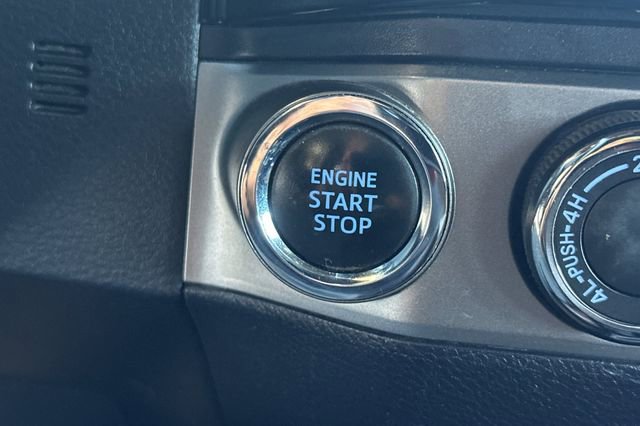 Used 2017 Toyota Tacoma Limited image 26