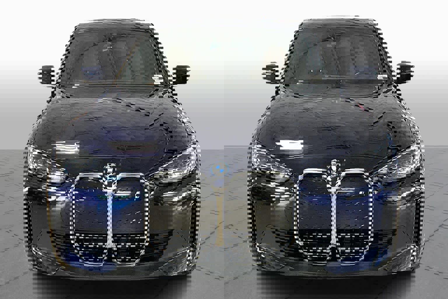 Certified 2023 BMW i4 eDrive35 w/ Premium Package image 3