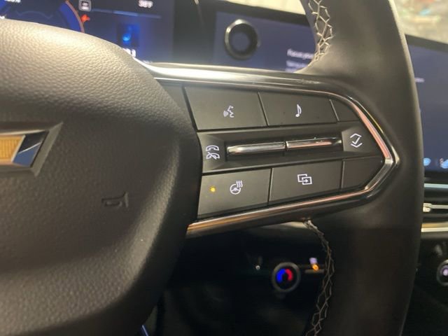 Used 2025 Chevrolet Equinox EV LT w/ Convenience Package image 24