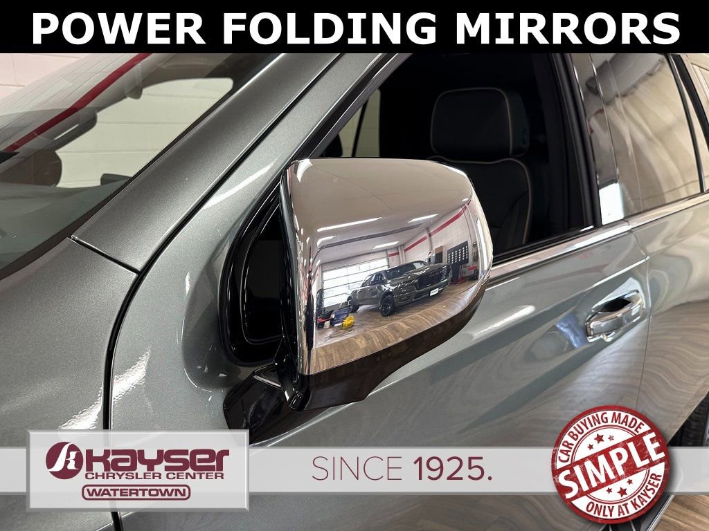 Used 2024 Chevrolet Tahoe Premier AWD/4WD image 8