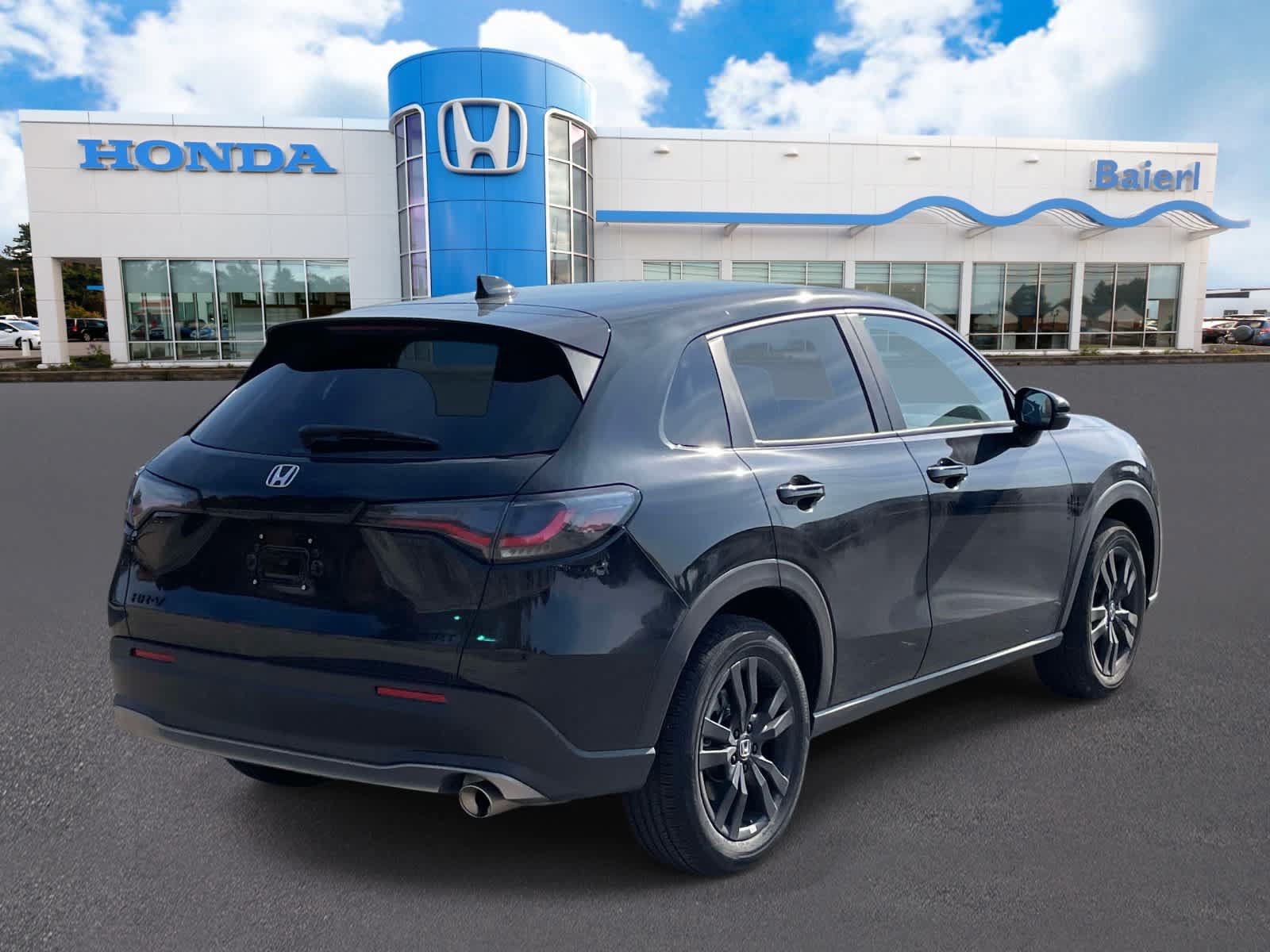 Used 2027 Honda HR-V Sport image 5