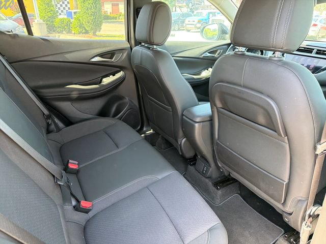 Used 2023 Buick Encore GX Select w/ Sport Touring Package FWD image 27