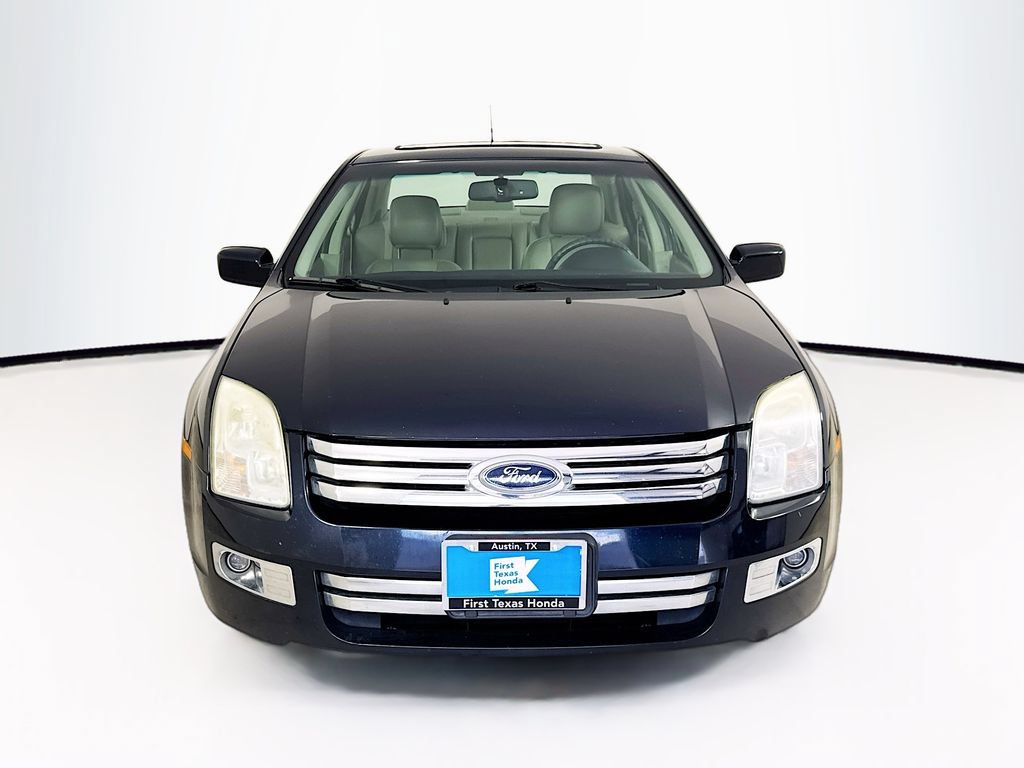 Used 2009 Ford Fusion SEL FWD image 2