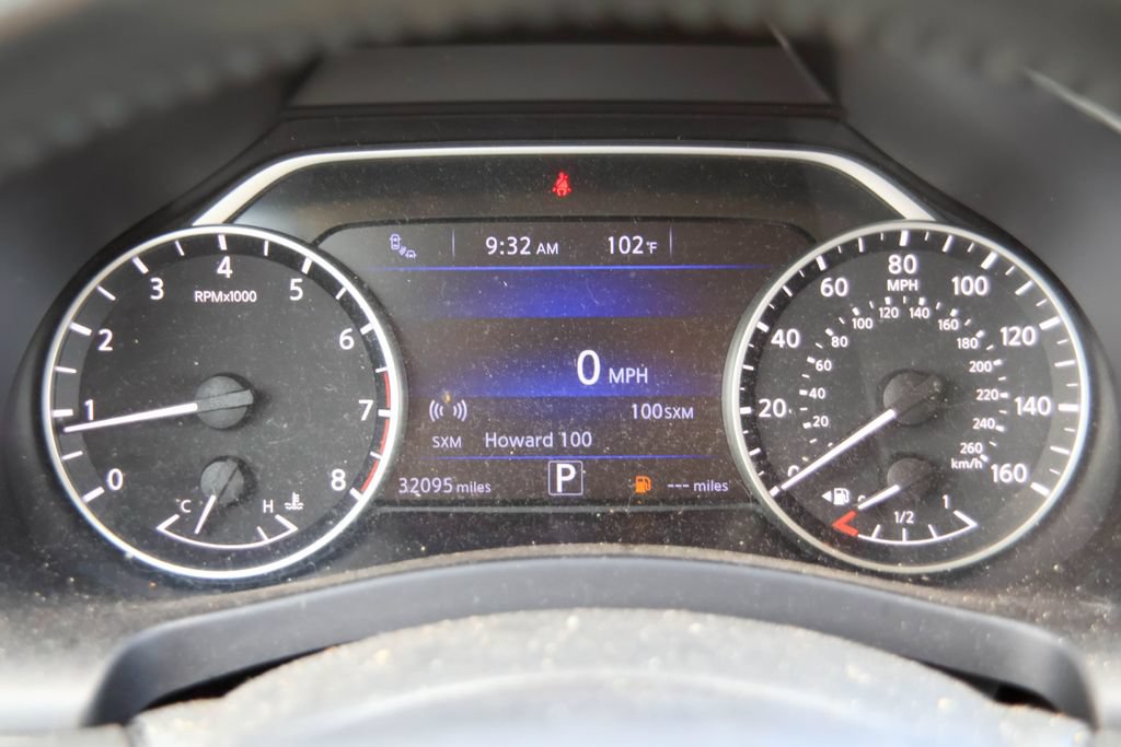 Used 2024 Nissan Murano SV FWD image 11
