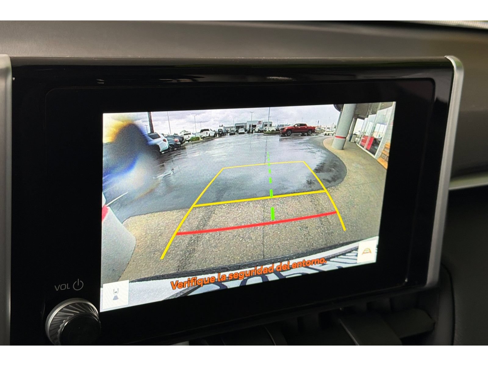 Certified 2025 Toyota RAV4 LE FWD image 21