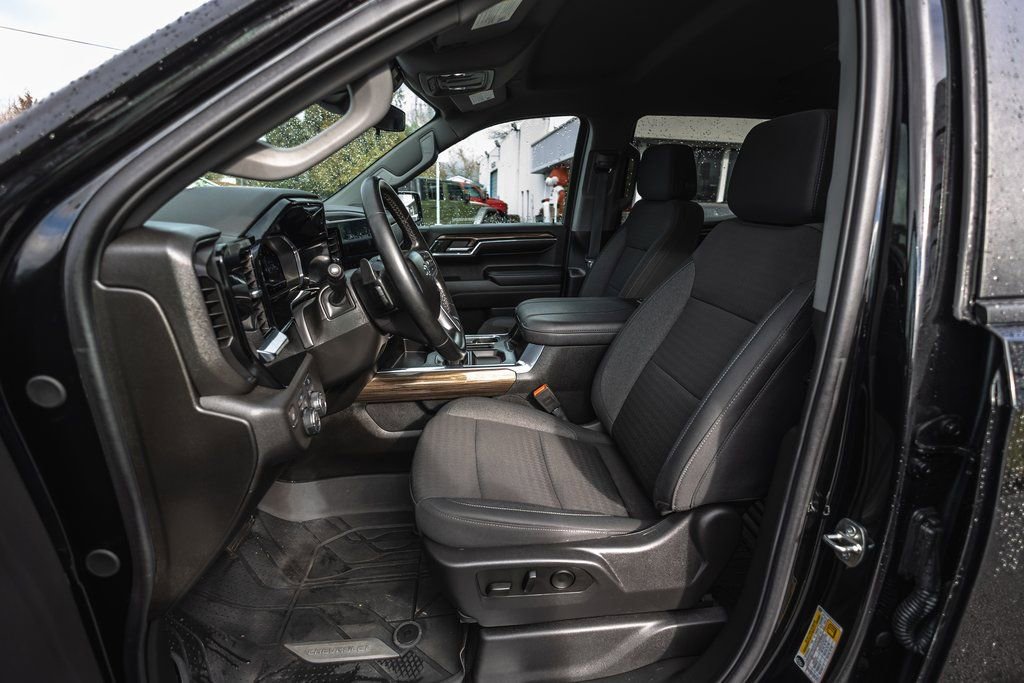 Used 2024 Chevrolet Silverado 1500 RST image 26