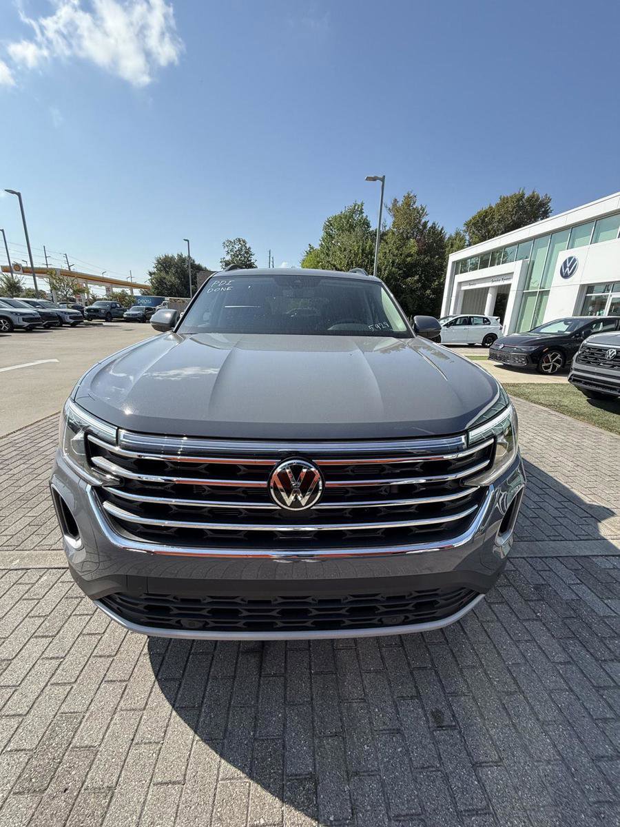 New 2026 Volkswagen Atlas SE image 5