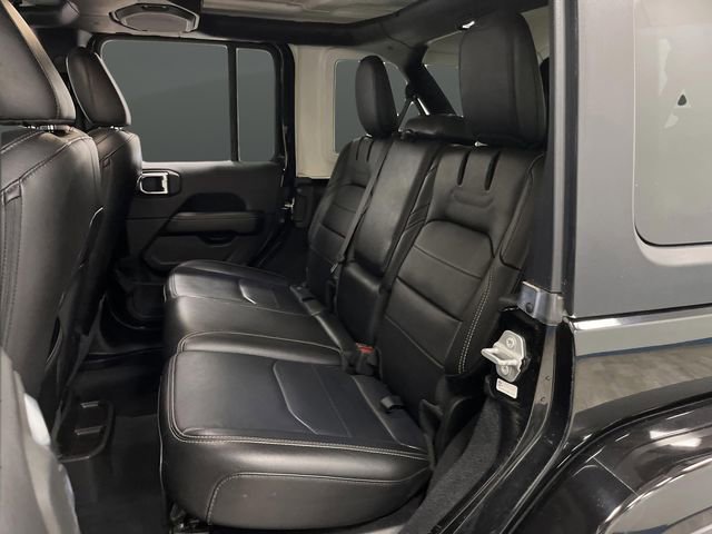 Used 2022 Jeep Wrangler Unlimited Sahara image 29