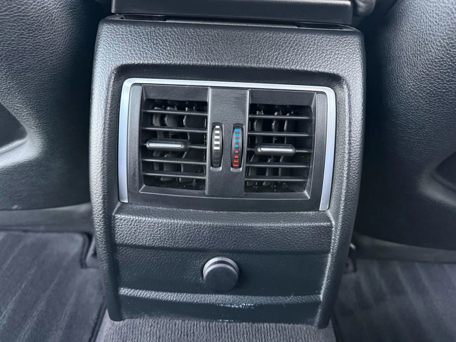 Used 2017 BMW M3 Sedan image 32