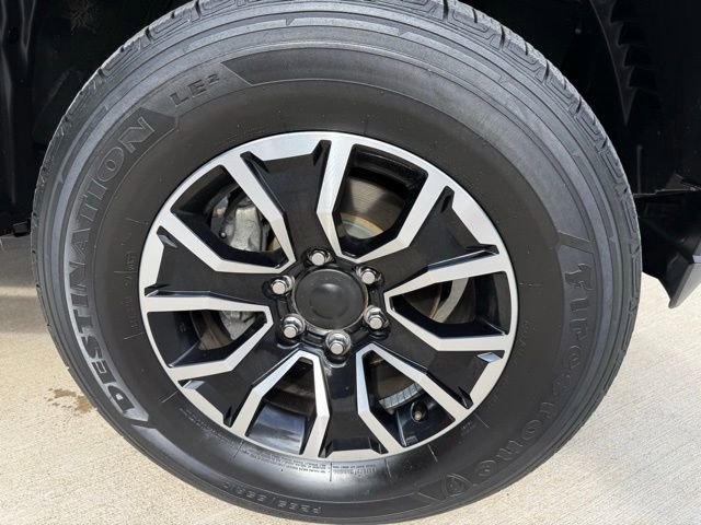 Used 2023 Toyota Tacoma TRD Sport AWD/4WD image 95