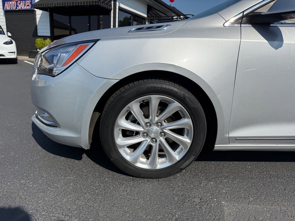 Used 2015 Buick LaCrosse Leather FWD image 13