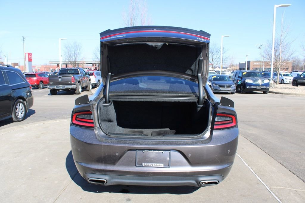 Used 2018 Dodge Charger R/T image 9