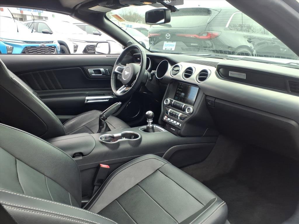 Used 2018 Ford Mustang GT Premium image 20
